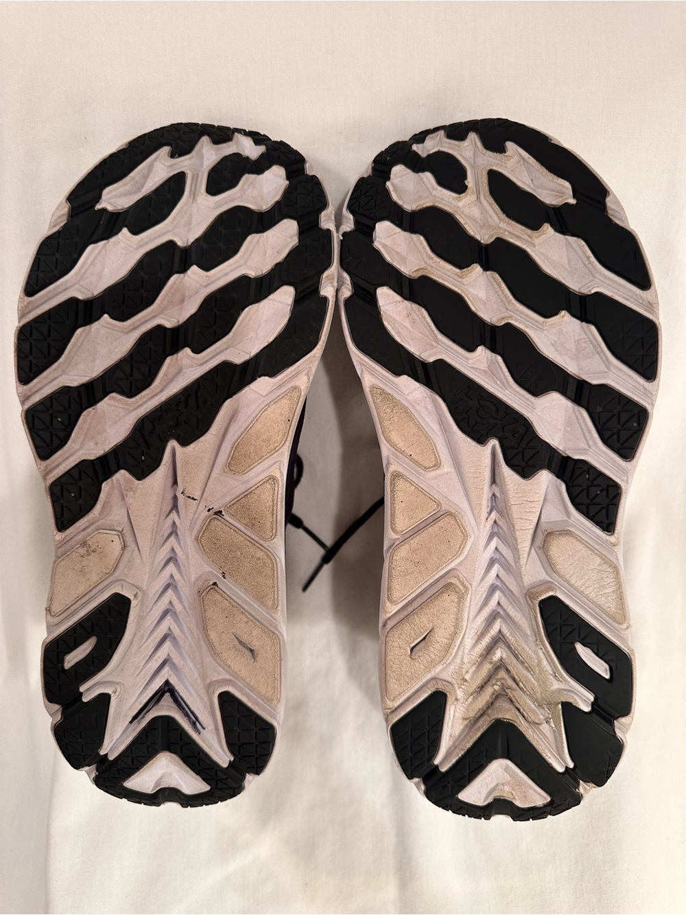 Women’s Hoka Clifton 8 Running Shoes - Picture 7 of 11